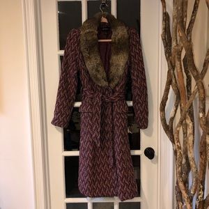 Club Monaco burgundy pattern coat with fur collar